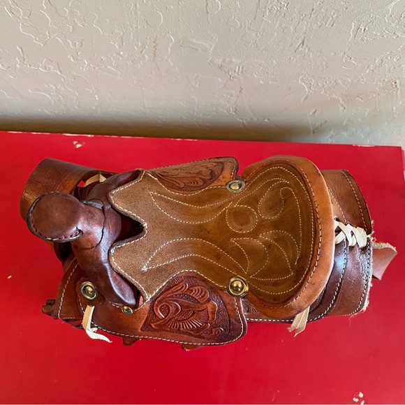 Vintage Western Tooled Leather Horse Saddle Purse Shoulder Bag Brown - Picture 10 of 10